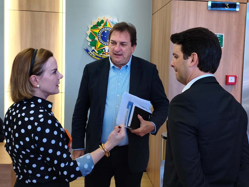gleisi hoffmann eduardo pimentel